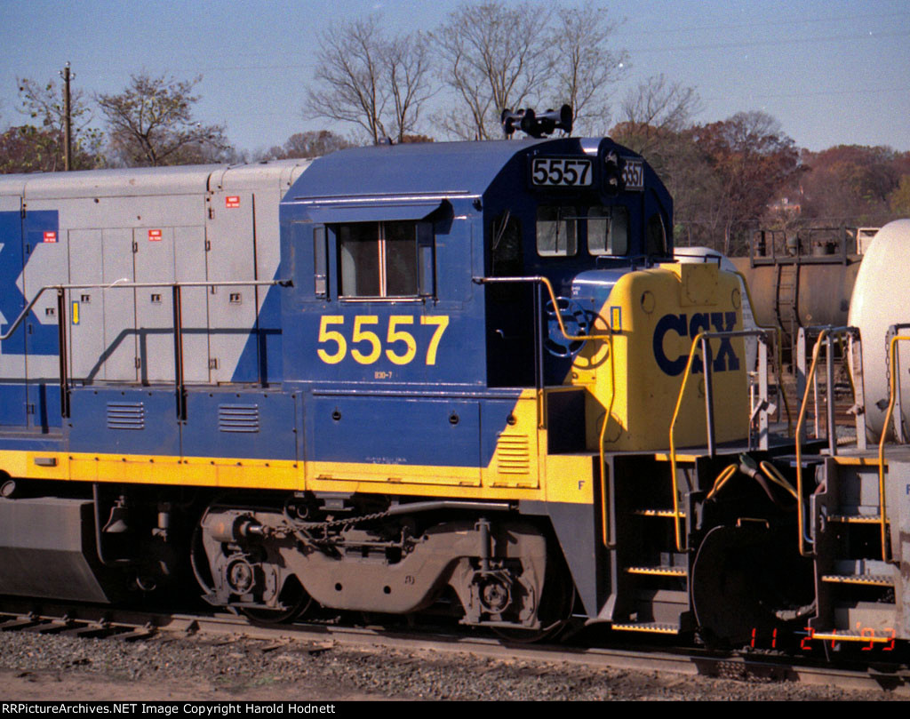 CSX 5557